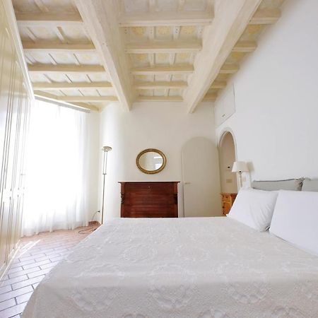 Suity I Cozy Coronari Apartment Rom Exteriör bild